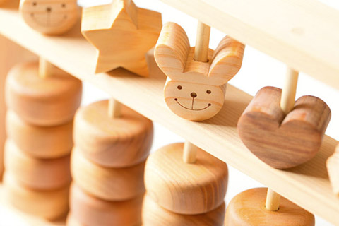 誕生日祝いに木のおもちゃ | 山のくじら舎