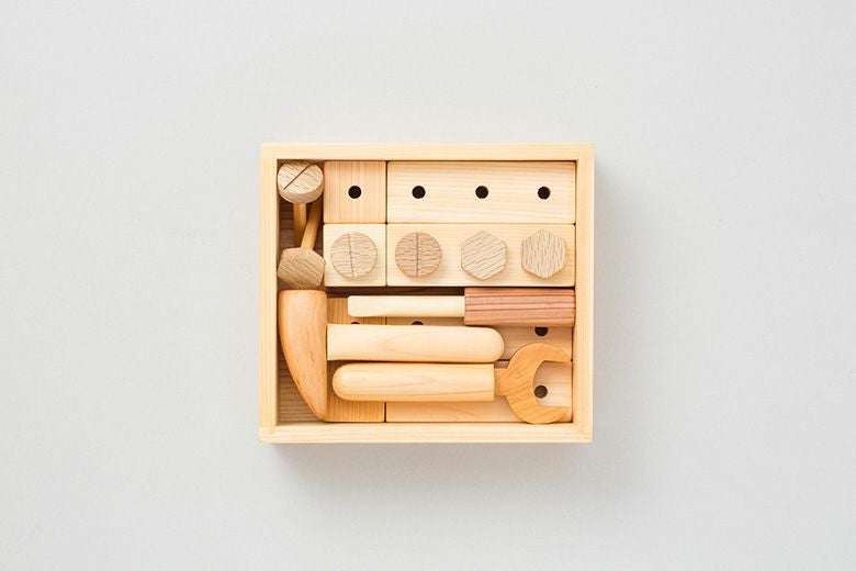 ちいさな大工道具セット 出産祝いに木のおもちゃ